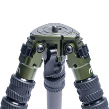Pursuit18 - Backpacking Tripod